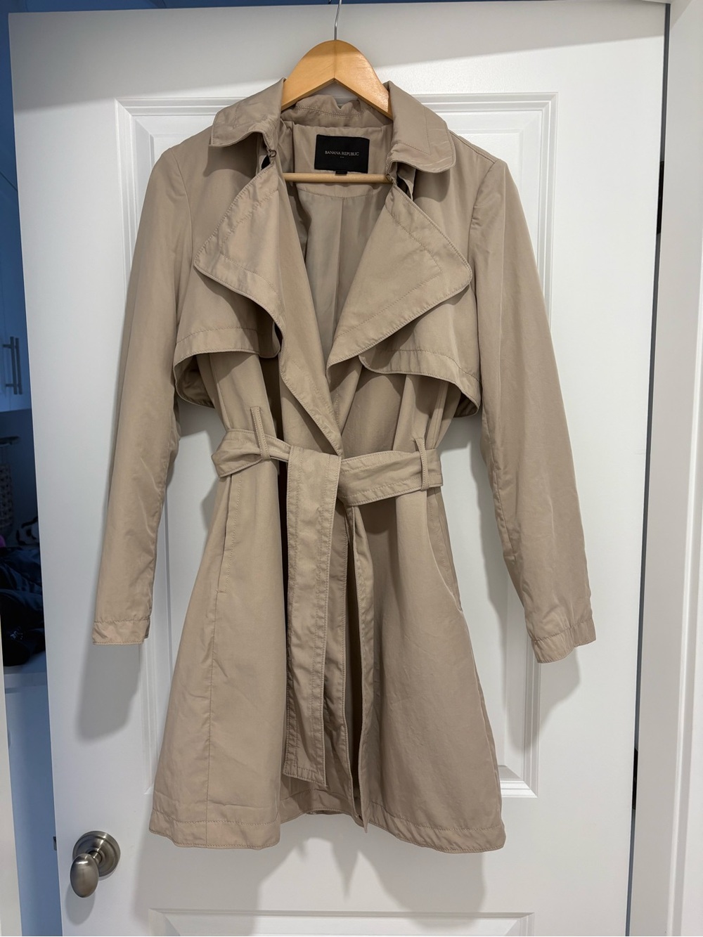 Banana Republic Light Khaki Belted Trench Coat